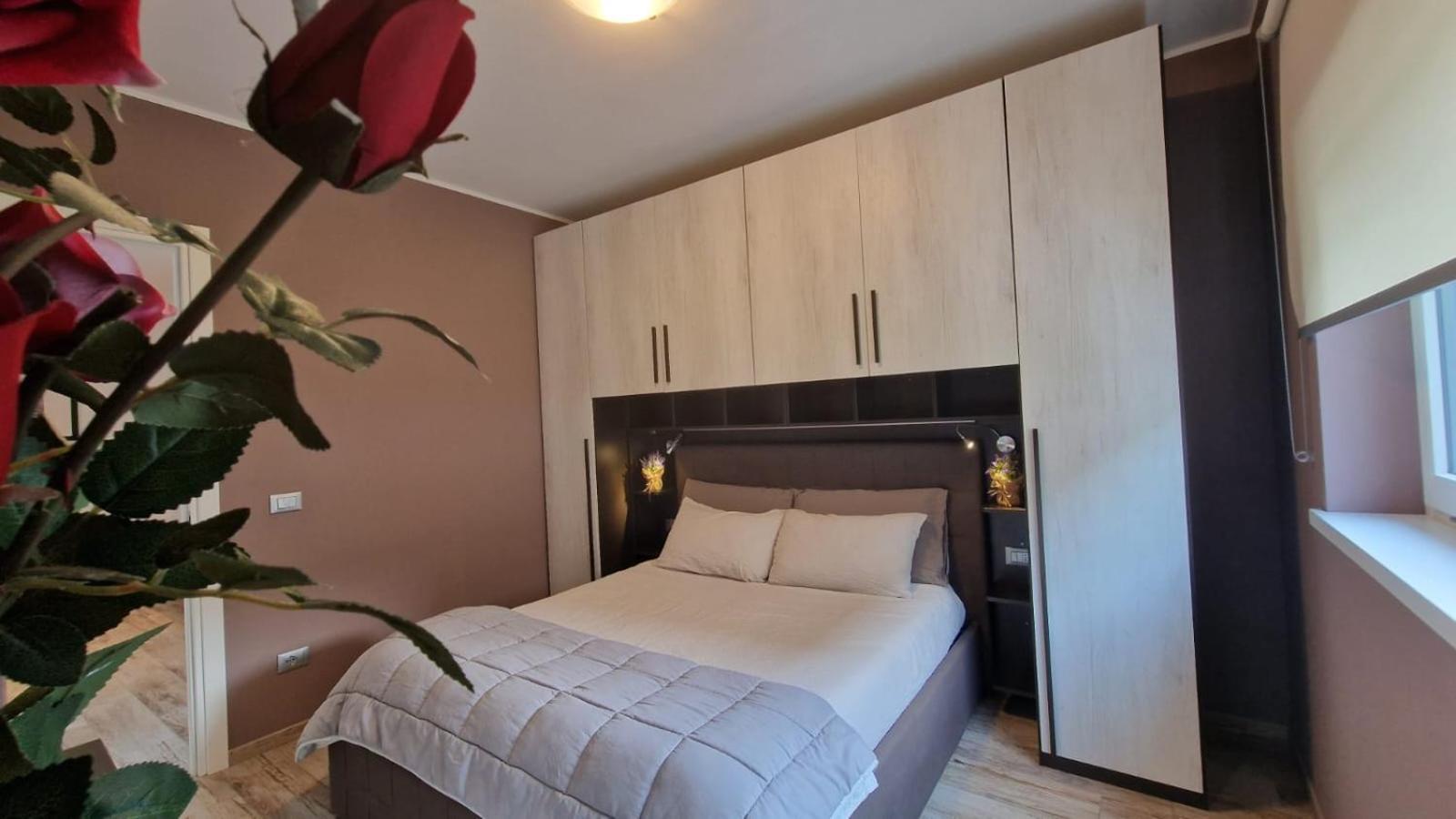 דירות Casa Lina טיראנו מראה חיצוני תמונה