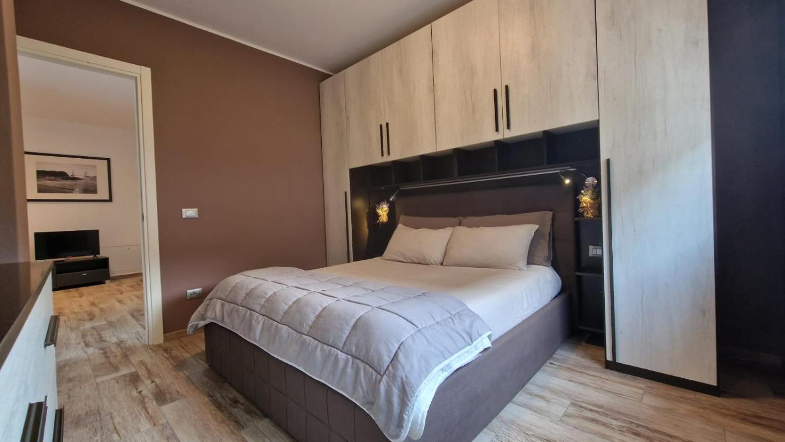 דירות Casa Lina טיראנו מראה חיצוני תמונה